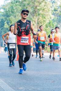 BIB: 46265
                            <button type="button" onclick="openModal(9632163)" class="btn btn-primary btn-sm float-right btn-popup" data-toggle="modal" data-target=".modal-high-quality">
                        <i class="fas fa-shopping-cart"></i> Add to Cart
                    </button>
                                            <button type="button" onclick="isThisMe(9632163, true)" class="btn btn-success btn-sm float-right btn-popup btn-isme hidden" data-toggle="tooltip" data-placement="bottom" title="นี่คือรูปของคุณใช่ไหม คลิกที่นี่เพื่อเอาเข้าอัลบั้ม">
                        <i class="fas fa-plus"></i> Add to album
                    </button>
                    <button type="button" onclick="isThisMe(9632163, false)" class="btn btn-warning btn-sm float-right btn-popup btn-isnotme hidden">
                        <i class="fas fa-ban"></i> Remove from album
                    </button>